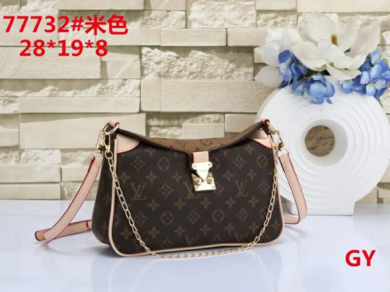 louis vuitton mini sac a main pour femme s_110aa11